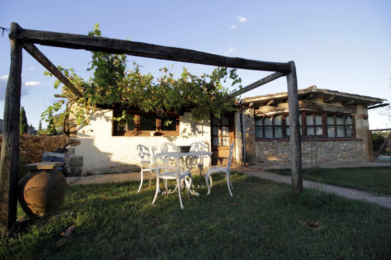 Villa Casita Con Jacuzzi Rectoria De Dosquers Maia de Montcal Esterno foto
