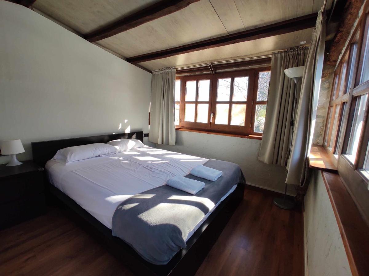 Villa Casita Con Jacuzzi Rectoria De Dosquers Maia de Montcal Esterno foto